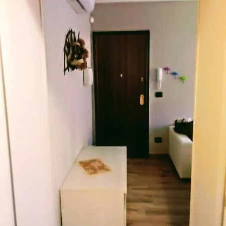 Elena Отель *